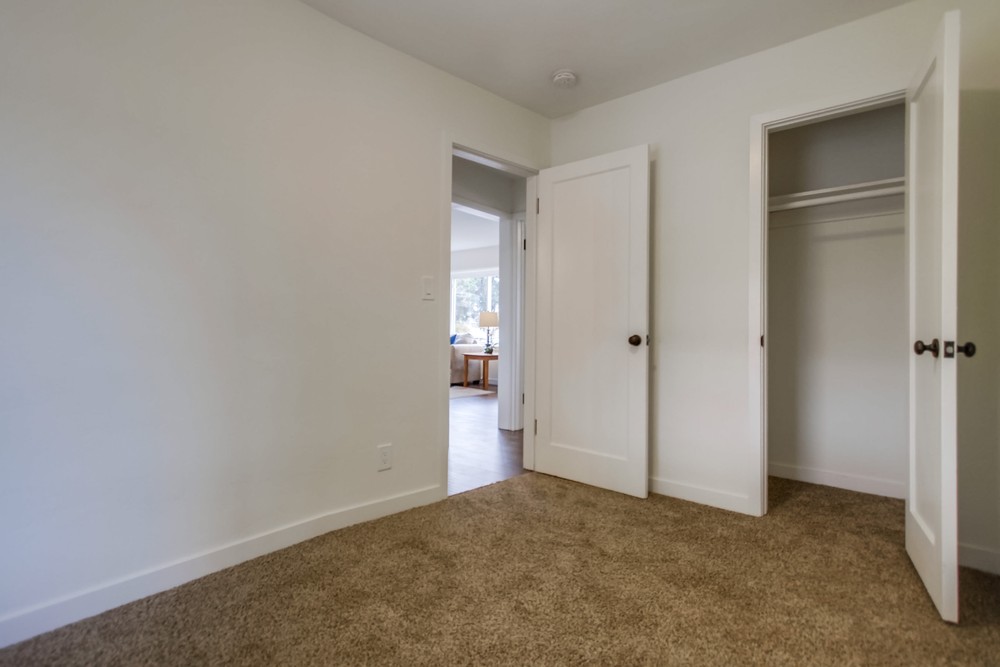 Virtual tour photo 32 of 45 for 3345 41st St