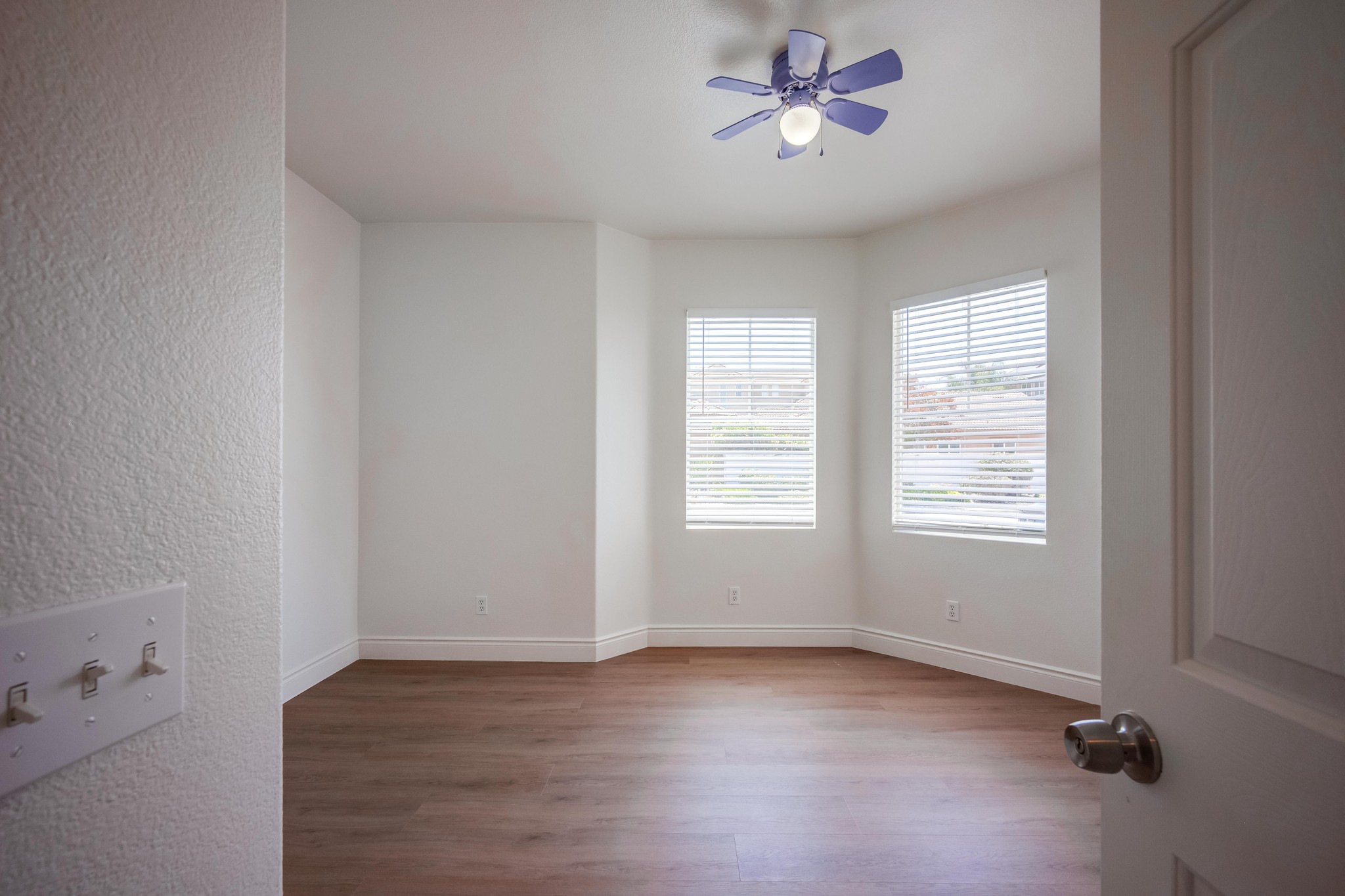 Virtual tour photo 23 of 61 for 33478 Scarborough Ln