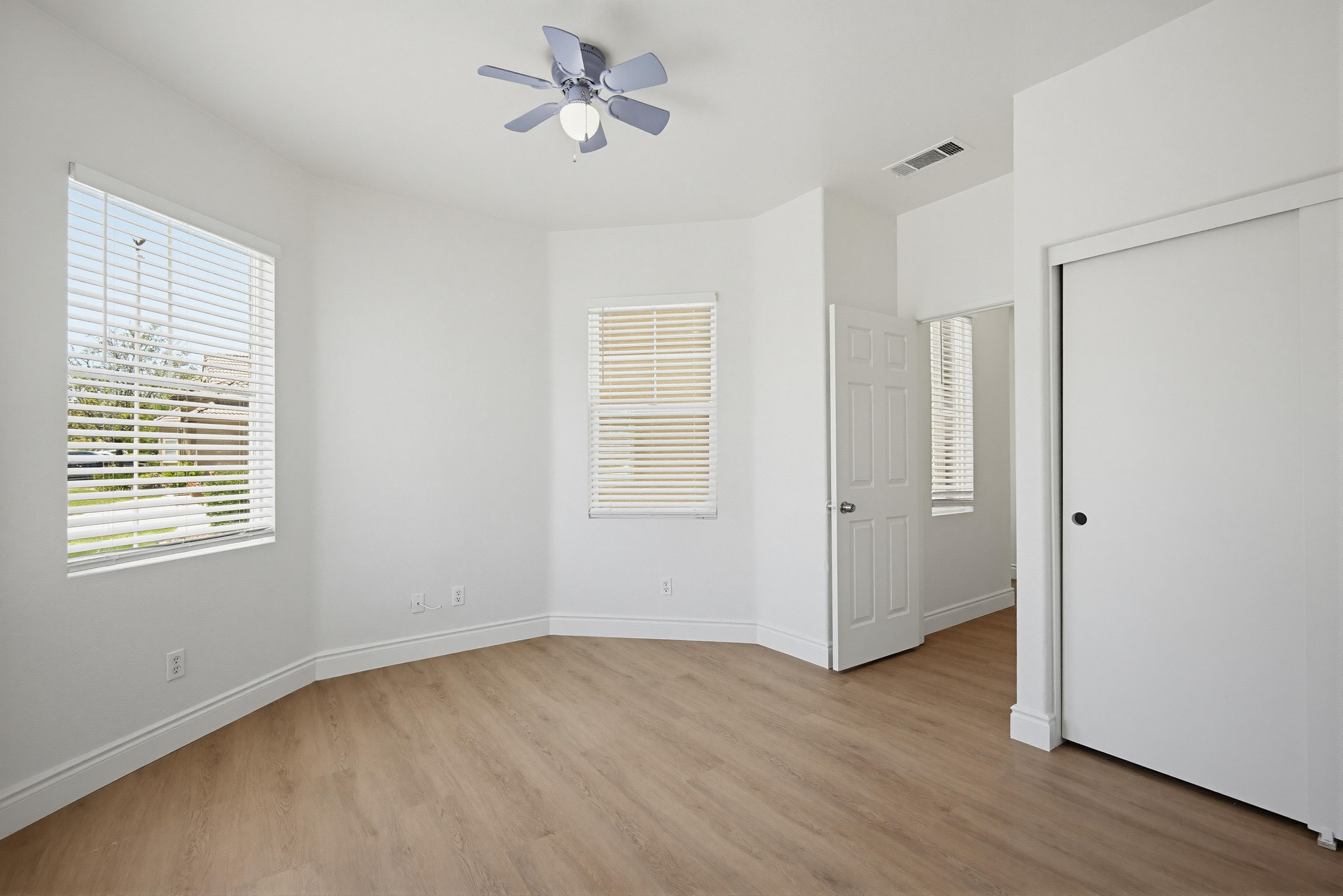 Virtual tour photo 24 of 61 for 33478 Scarborough Ln