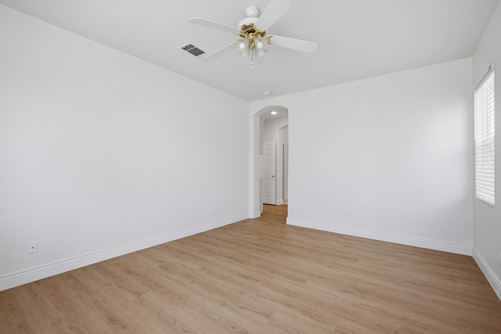 Virtual tour photo 30 of 61 for 33478 Scarborough Ln