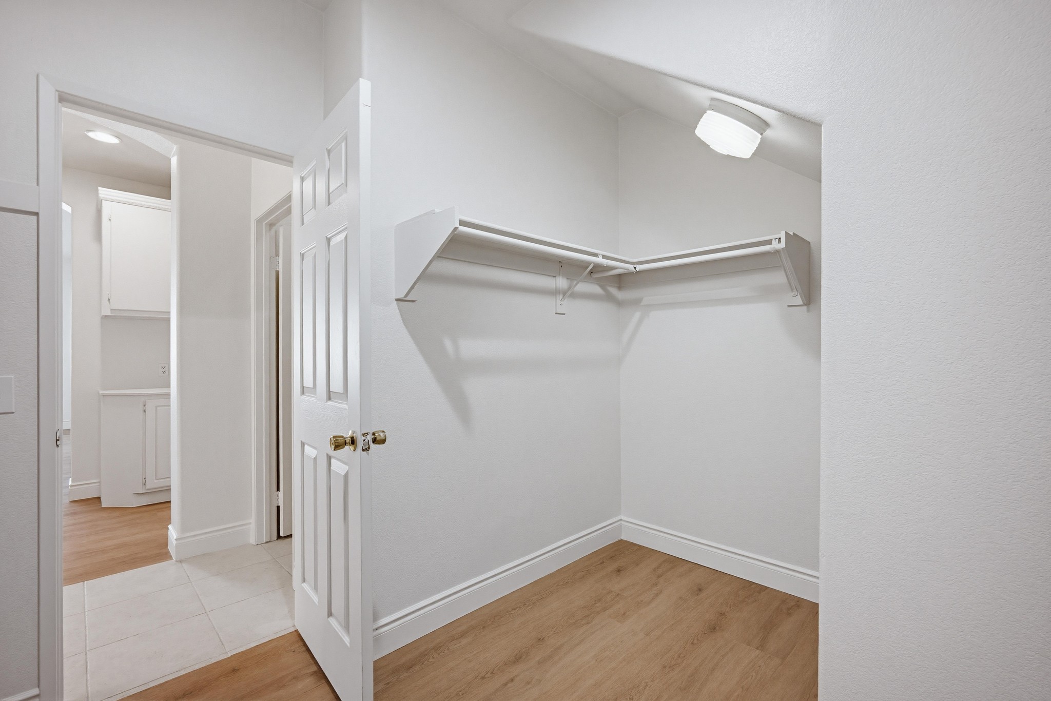 Virtual tour photo 33 of 61 for 33478 Scarborough Ln
