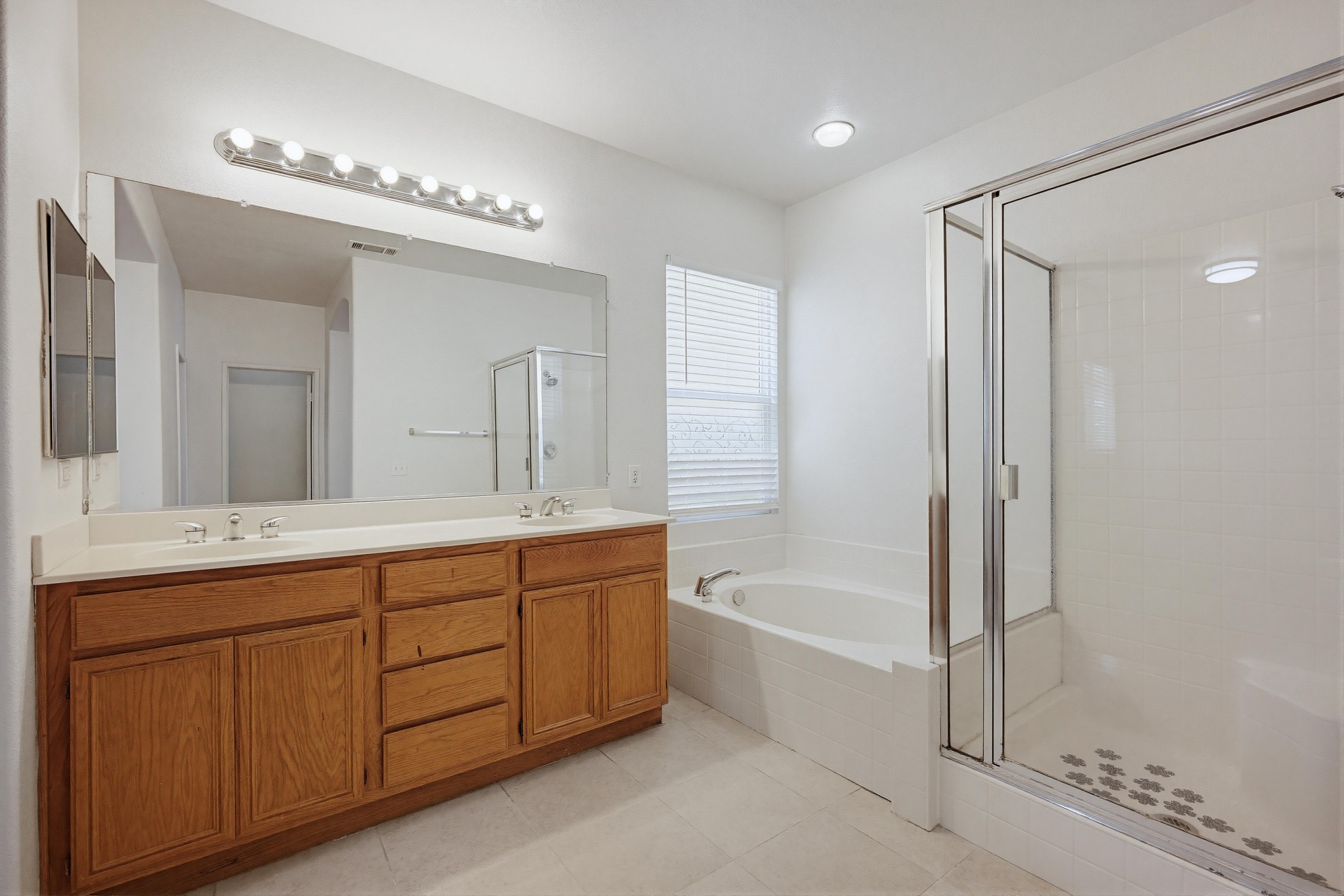 Virtual tour photo 35 of 61 for 33478 Scarborough Ln