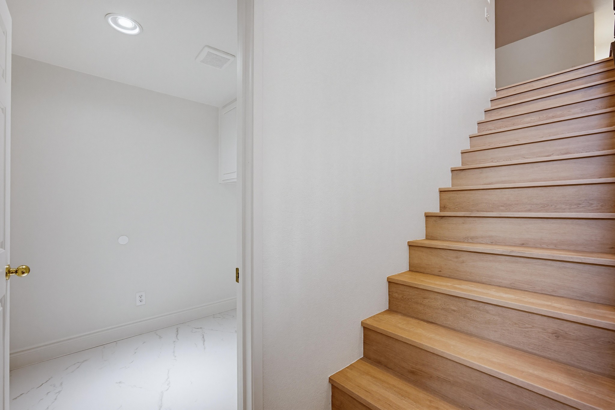 Virtual tour photo 38 of 61 for 33478 Scarborough Ln