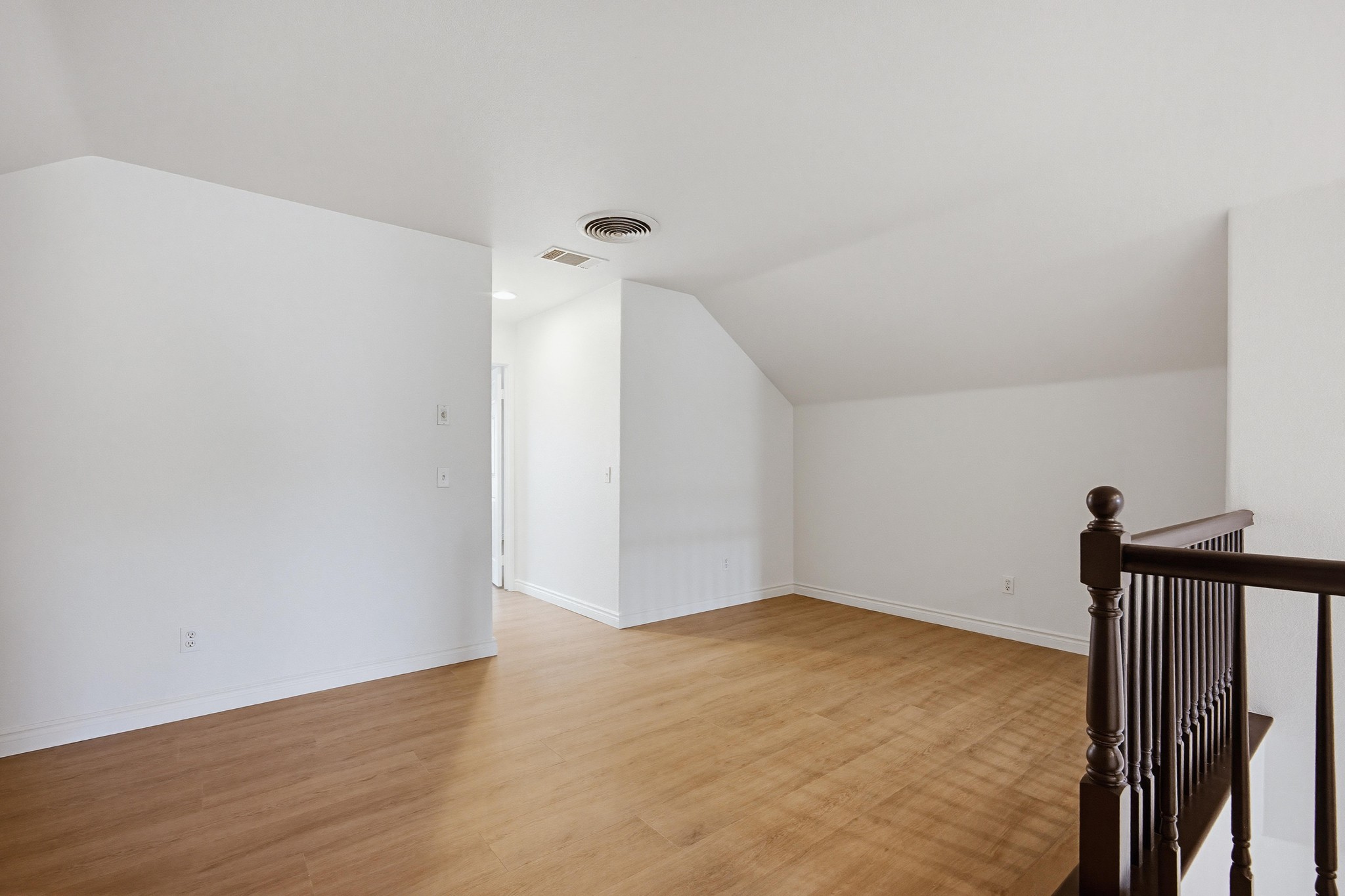 Virtual tour photo 41 of 61 for 33478 Scarborough Ln