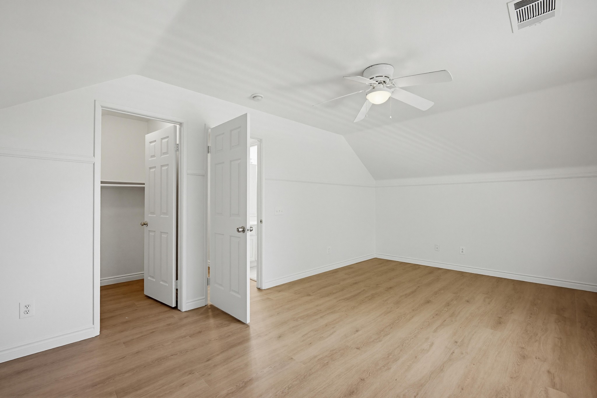 Virtual tour photo 48 of 61 for 33478 Scarborough Ln