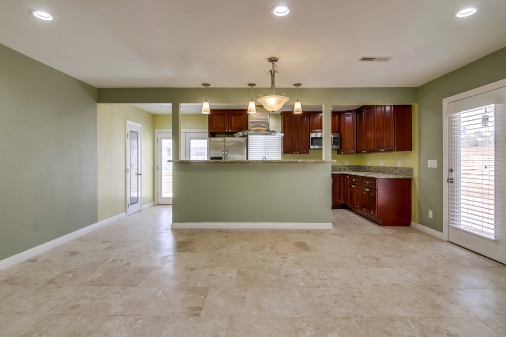 Virtual tour photo 10 of 42 for 335 S 46th St