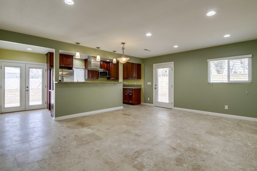 Virtual tour photo 12 of 42 for 335 S 46th St