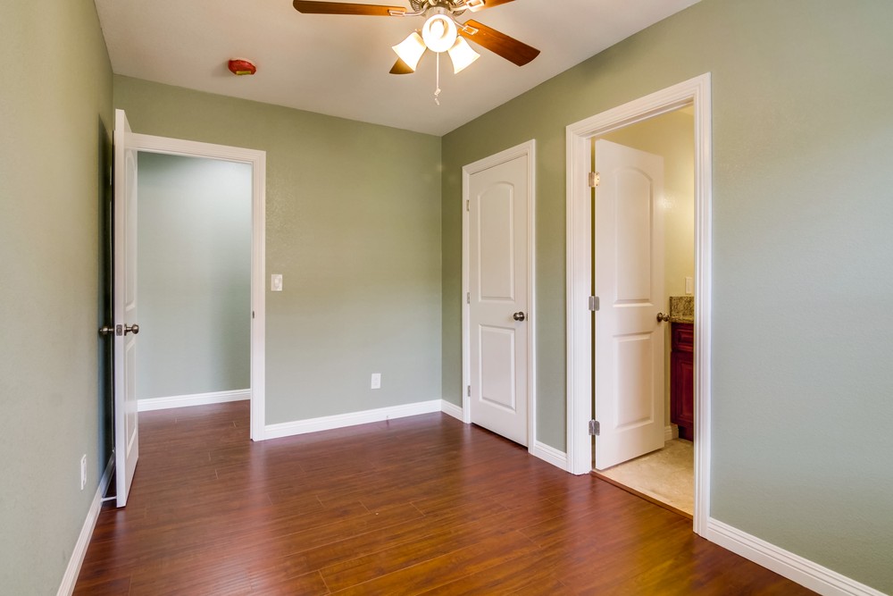 Virtual tour photo 31 of 42 for 335 S 46th St