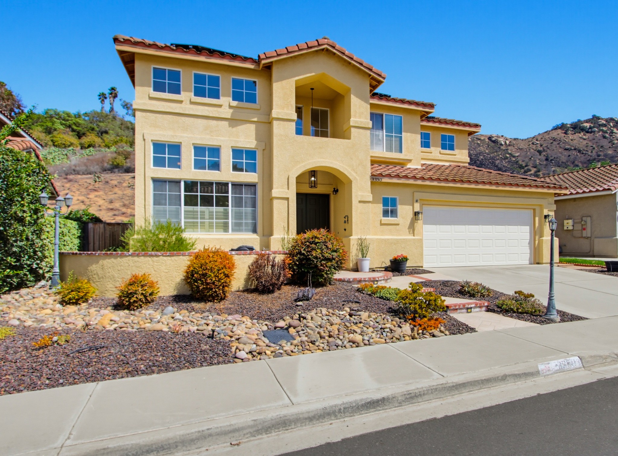Virtual tour photo 4 of 59 for 3350 Avocado Vista Ln