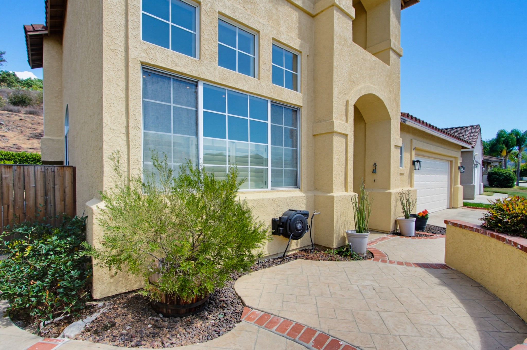 Virtual tour photo 8 of 59 for 3350 Avocado Vista Ln