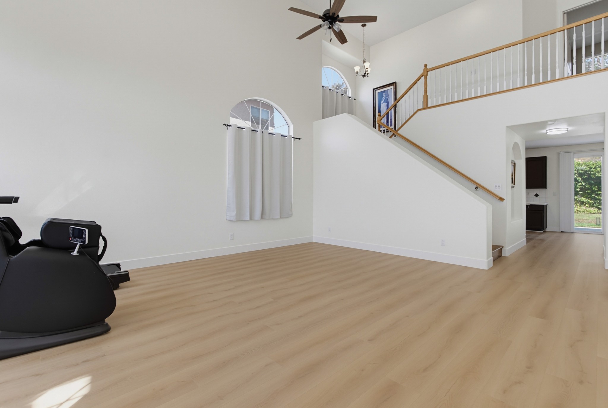 Virtual tour photo 9 of 59 for 3350 Avocado Vista Ln