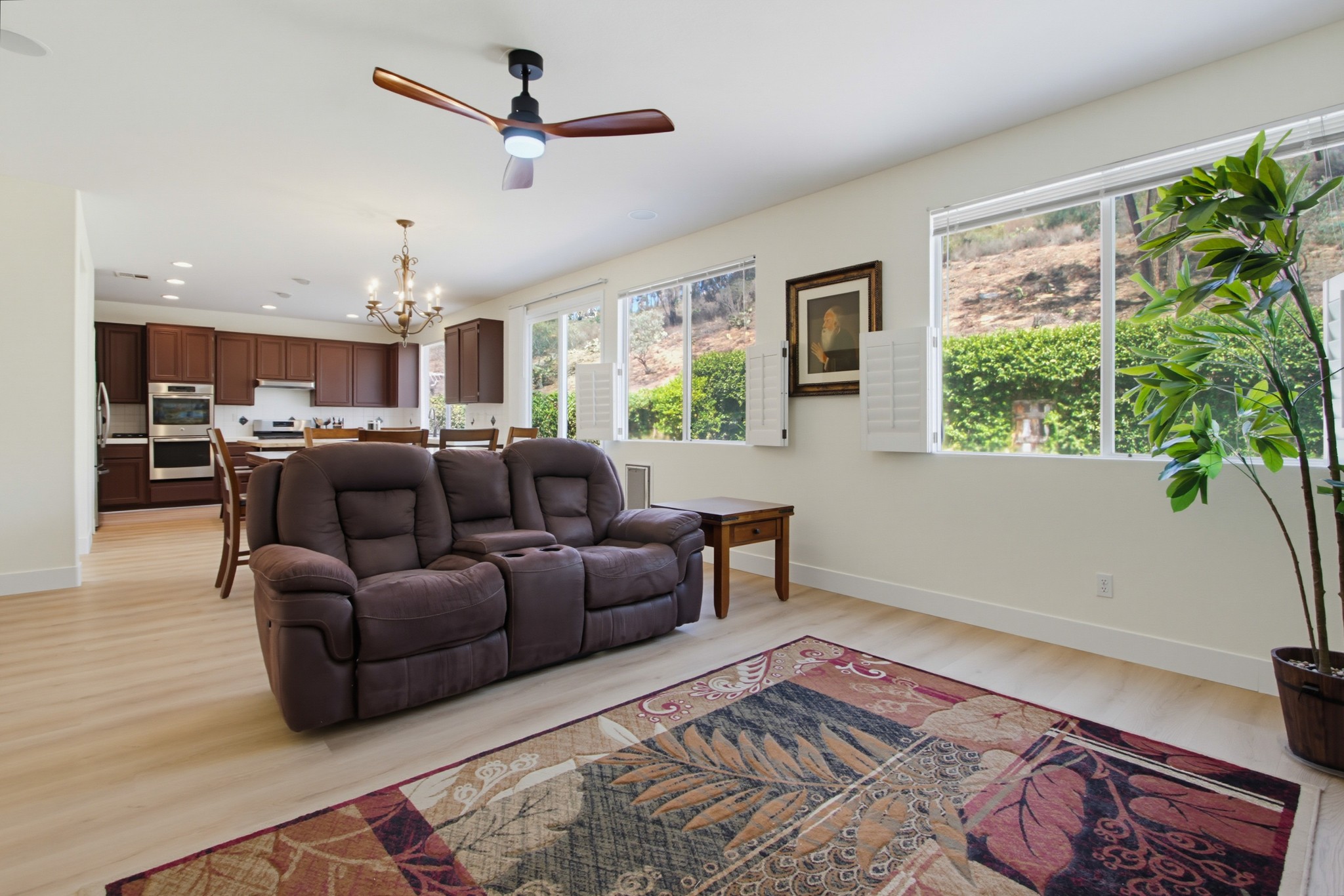Virtual tour photo 16 of 59 for 3350 Avocado Vista Ln