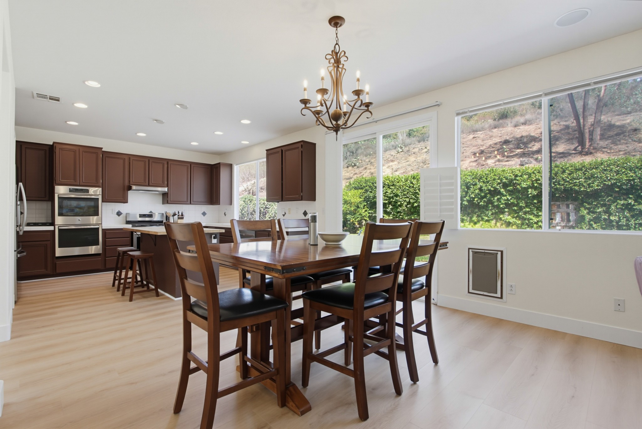 Virtual tour photo 17 of 59 for 3350 Avocado Vista Ln