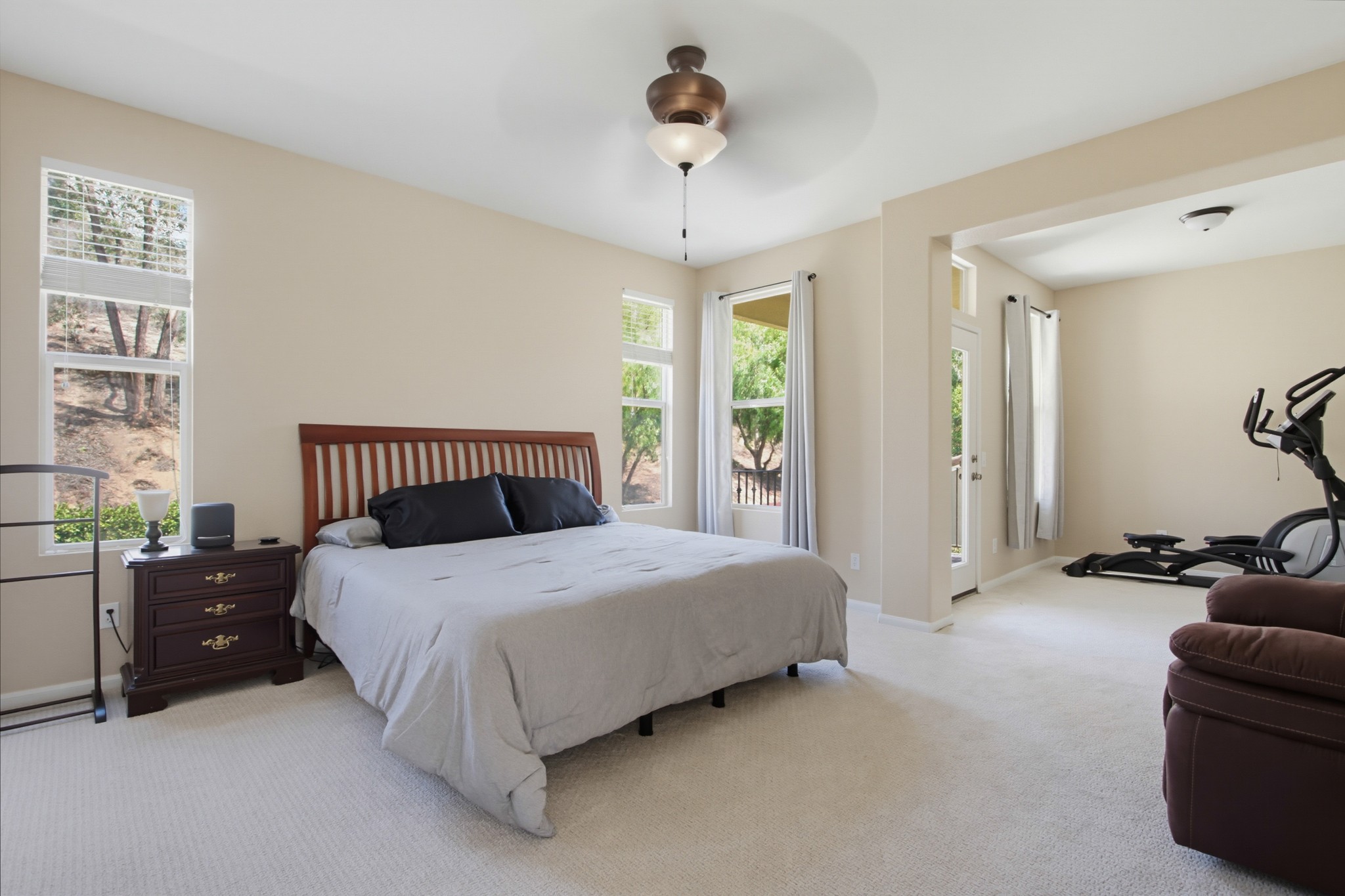 Virtual tour photo 33 of 59 for 3350 Avocado Vista Ln