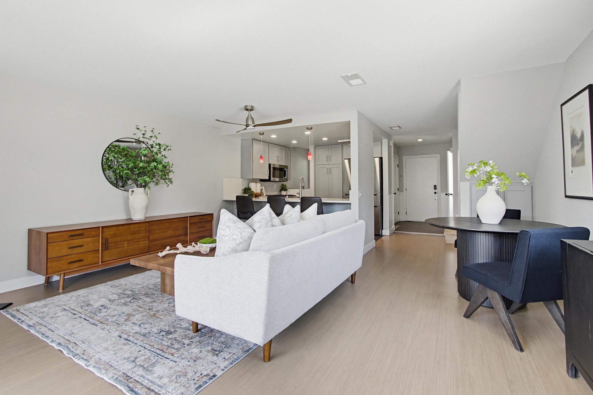 Virtual tour photo 9 of 44 for 3350 Cherokee Ave UNIT 25