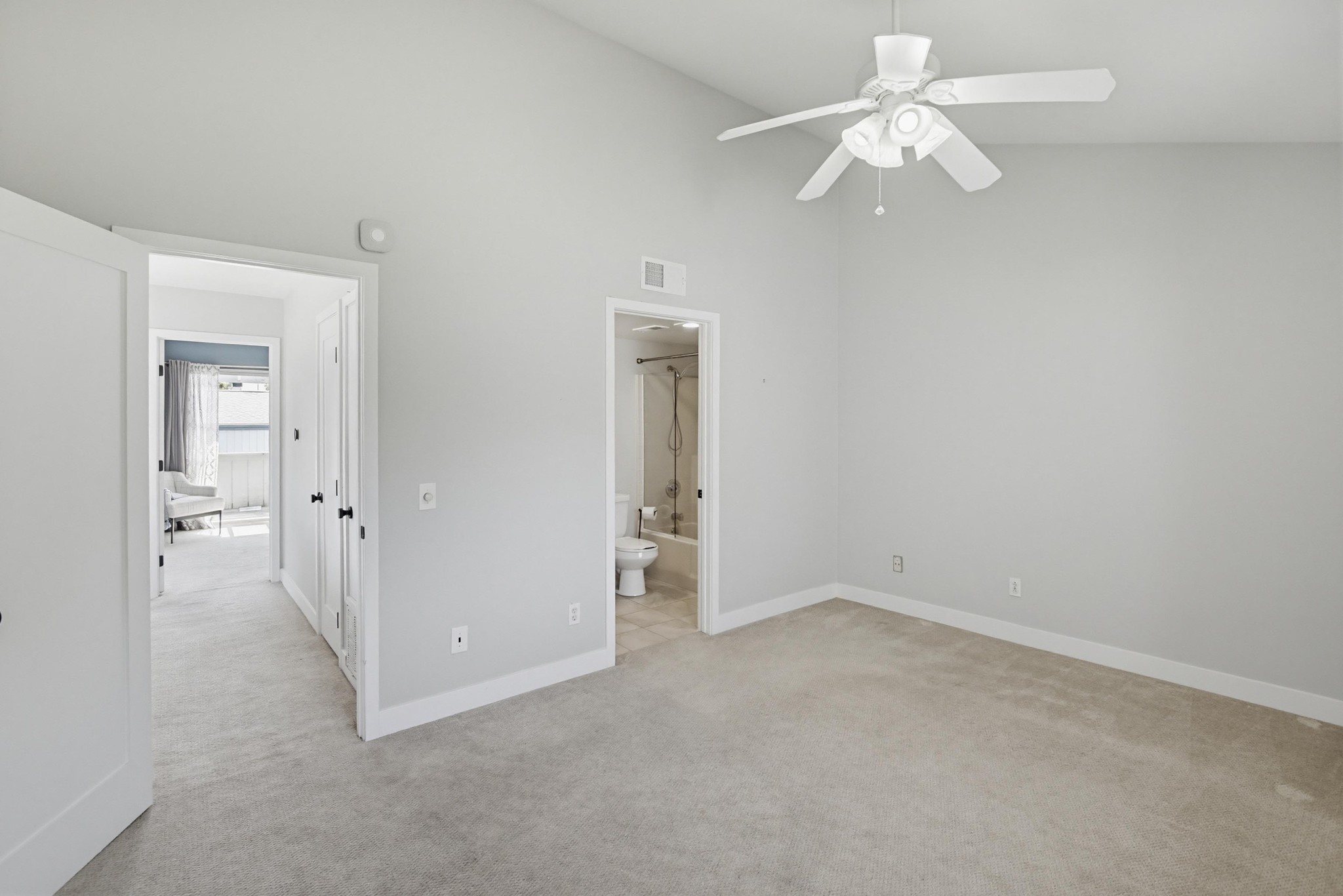 Virtual tour photo 23 of 44 for 3350 Cherokee Ave UNIT 25