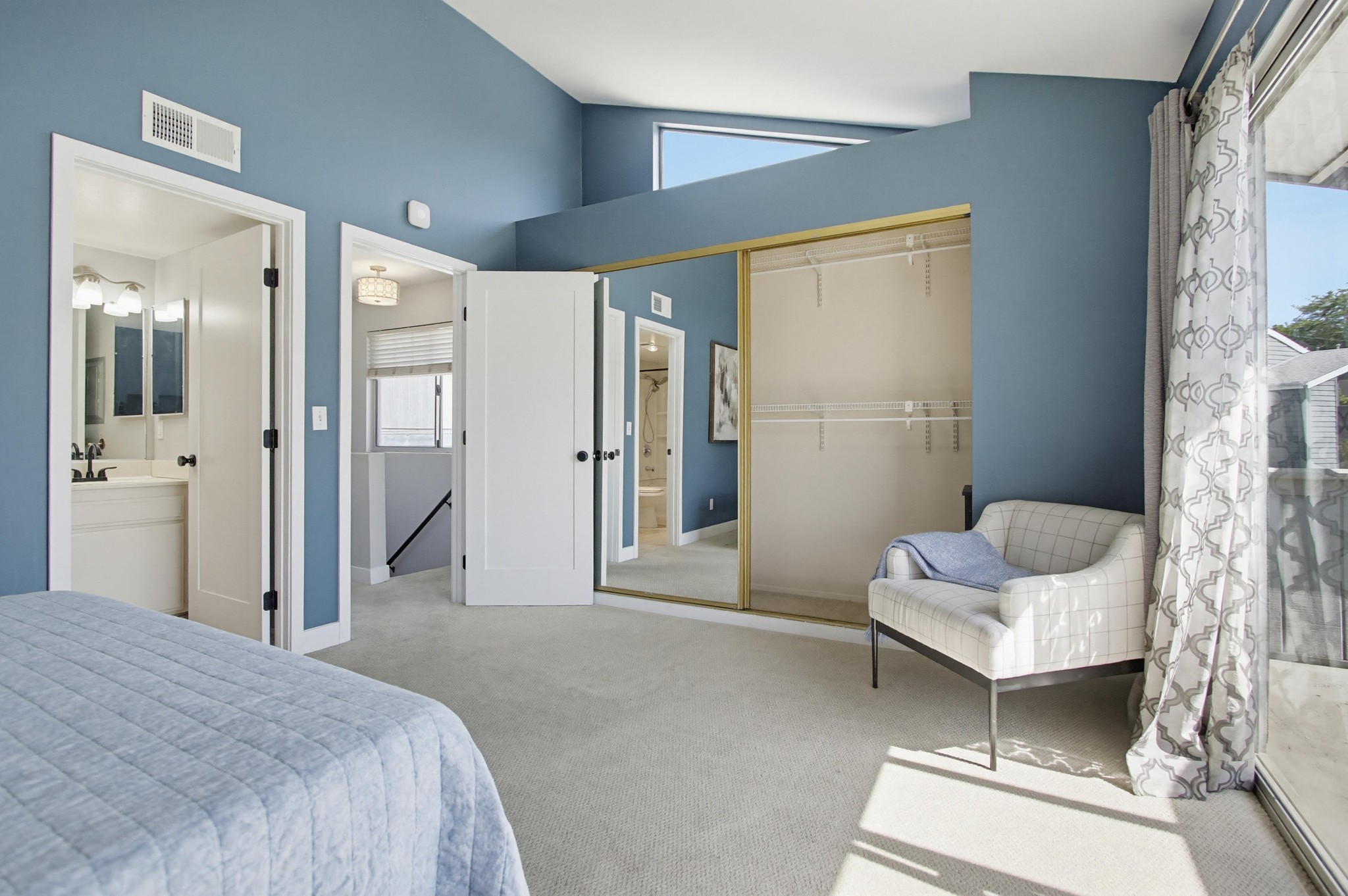 Virtual tour photo 32 of 44 for 3350 Cherokee Ave UNIT 25