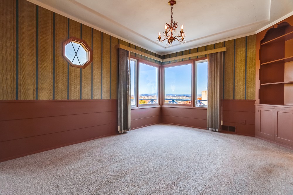 Virtual tour photo 21 of 97 for 3353 Trumbull St