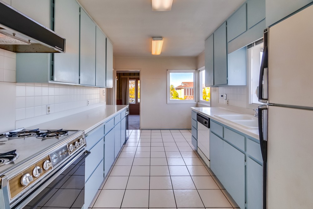 Virtual tour photo 34 of 97 for 3353 Trumbull St