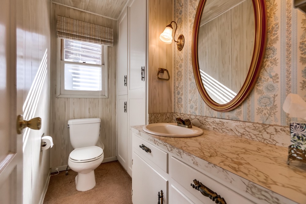 Virtual tour photo 36 of 97 for 3353 Trumbull St