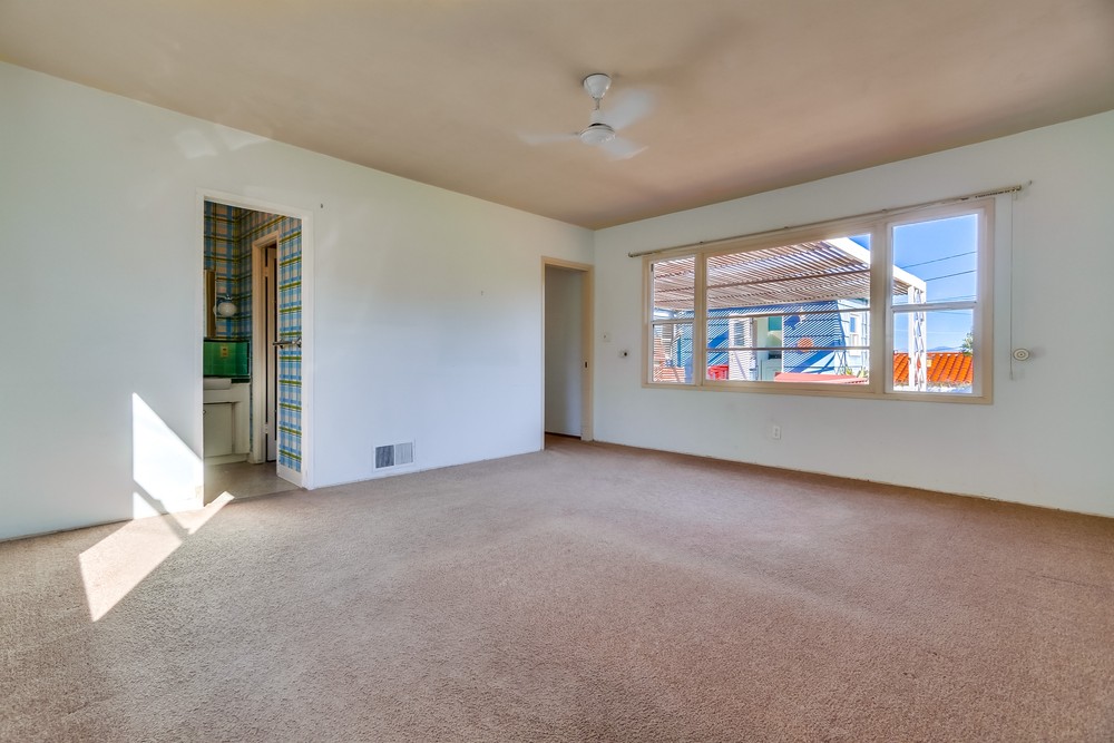 Virtual tour photo 39 of 97 for 3353 Trumbull St