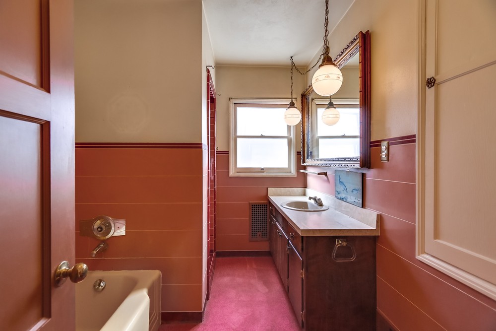 Virtual tour photo 56 of 97 for 3353 Trumbull St
