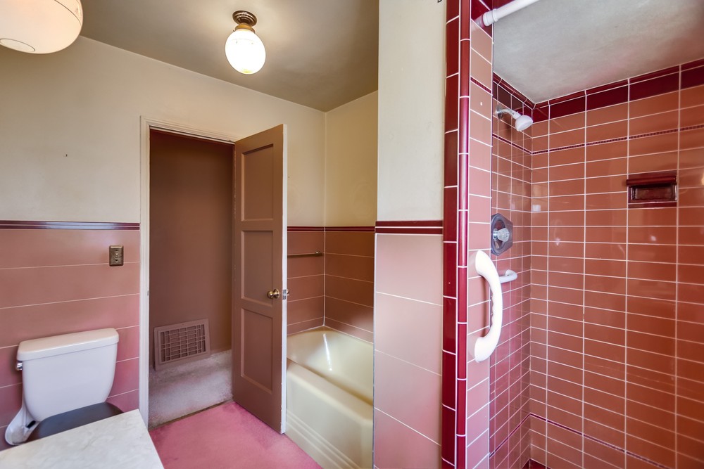Virtual tour photo 57 of 97 for 3353 Trumbull St