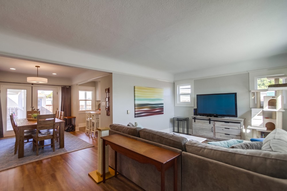 Virtual tour photo 10 of 46 for 3354 30th St