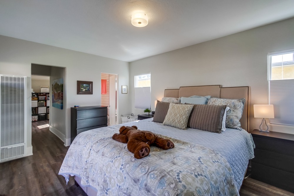 Virtual tour photo 33 of 46 for 3354 30th St