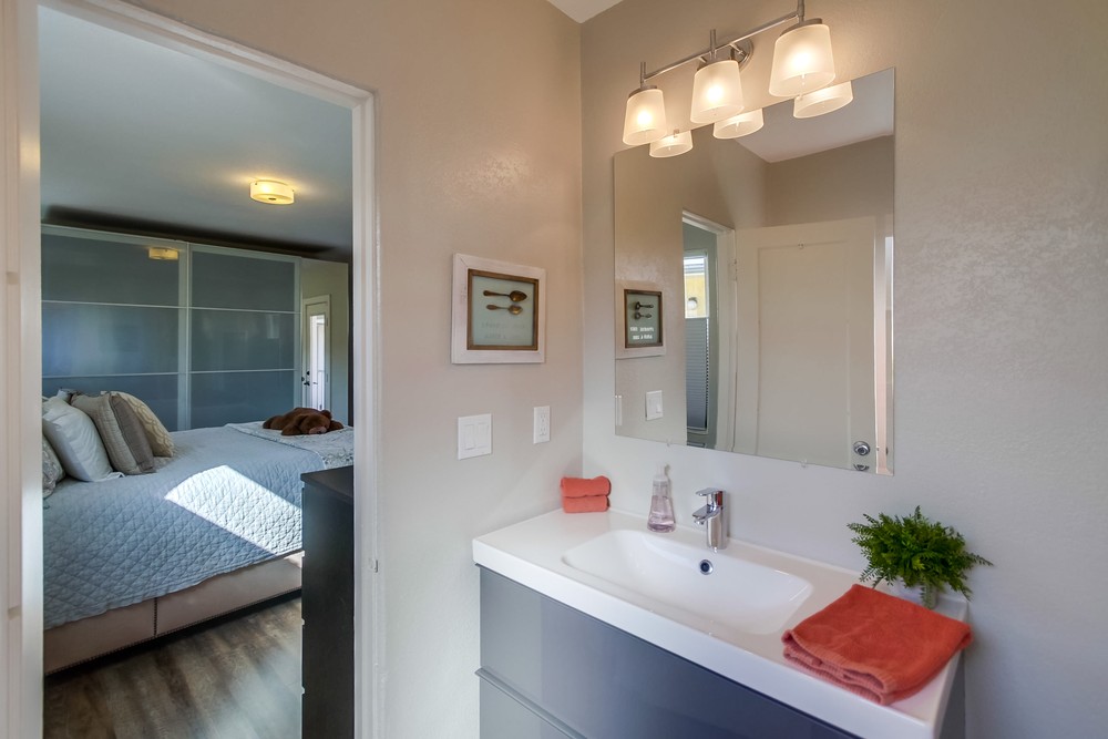 Virtual tour photo 37 of 46 for 3354 30th St