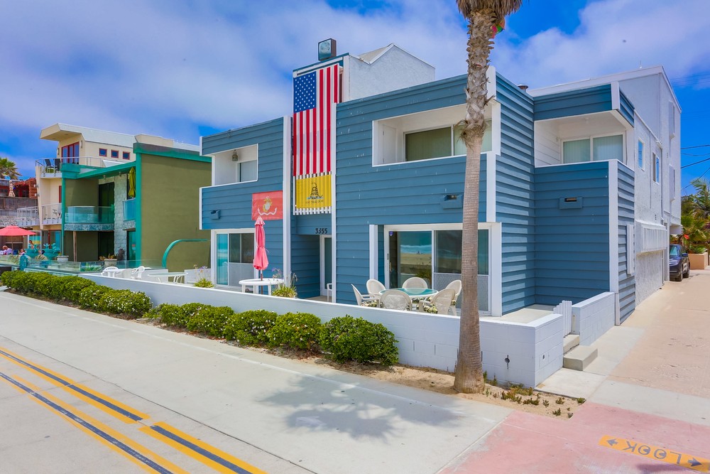 Virtual tour photo 4 of 43 for 3355 Ocean Front Walk