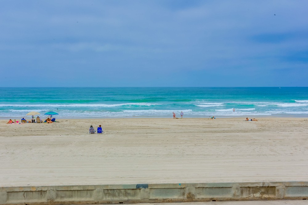 Virtual tour photo 8 of 43 for 3355 Ocean Front Walk