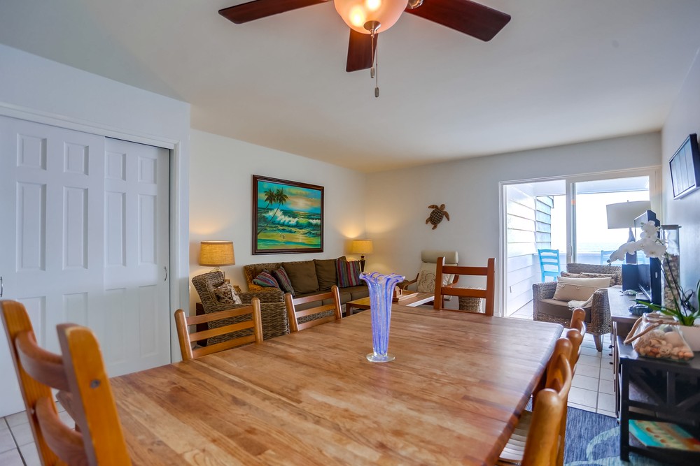 Virtual tour photo 13 of 43 for 3355 Ocean Front Walk