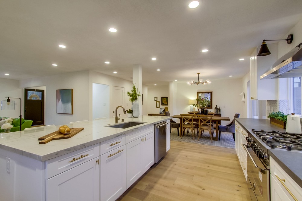 Virtual tour photo 29 of 78 for 3357 State St