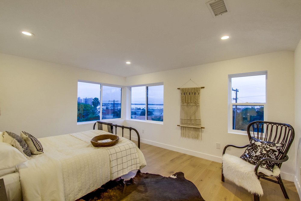 Virtual tour photo 34 of 78 for 3357 State St