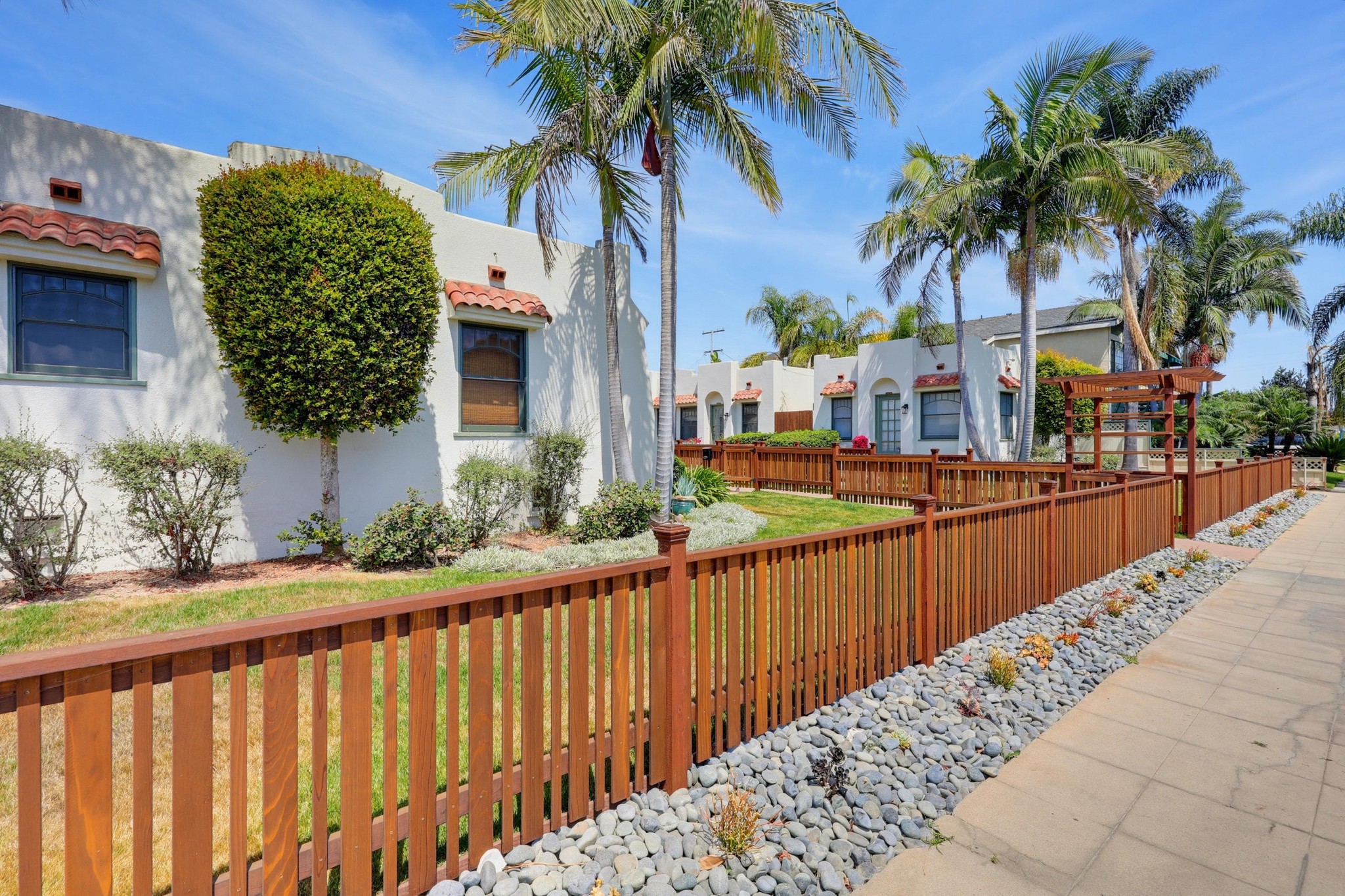 Virtual tour photo 5 of 106 for 3358 Grim Ave