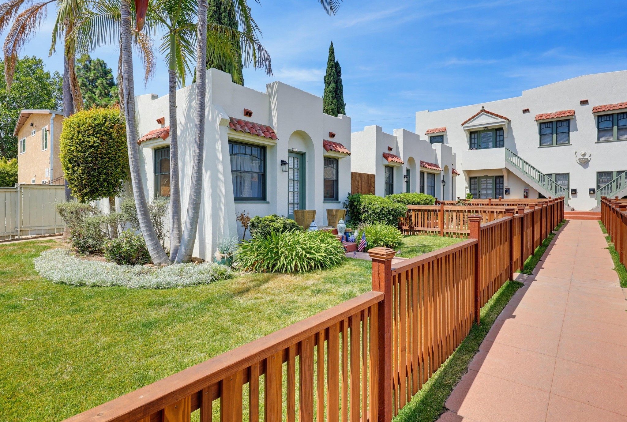 Virtual tour photo 7 of 106 for 3358 Grim Ave