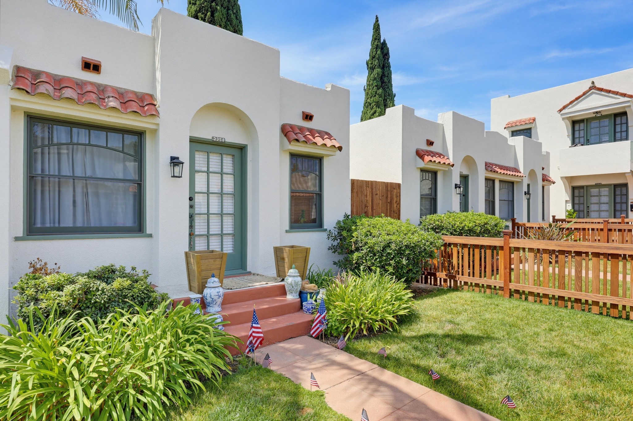 Virtual tour photo 10 of 106 for 3358 Grim Ave