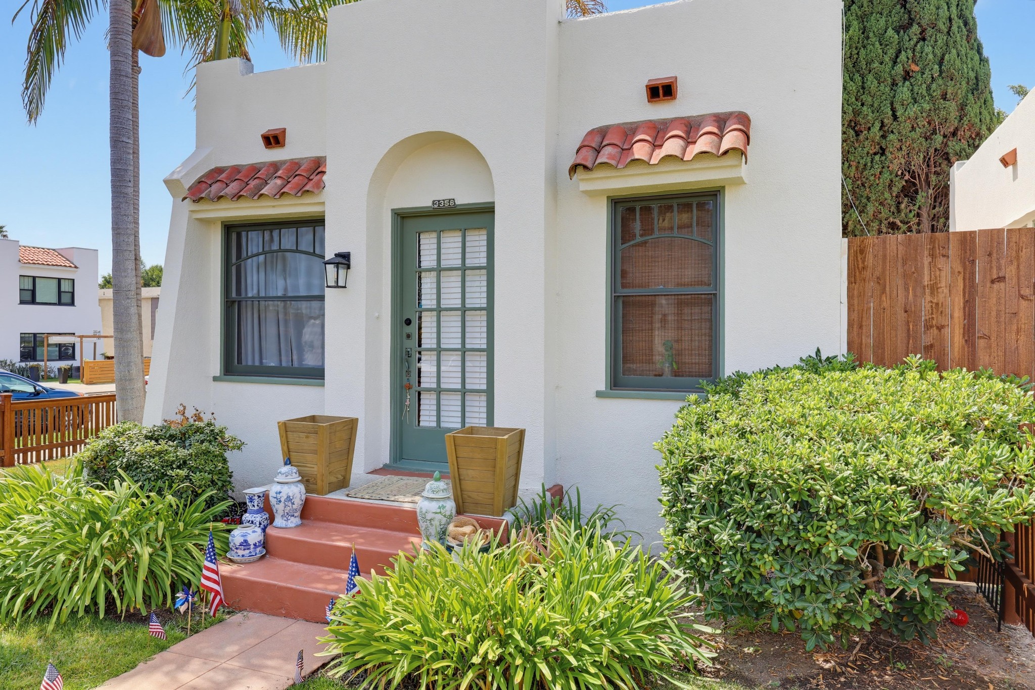 Virtual tour photo 11 of 106 for 3358 Grim Ave
