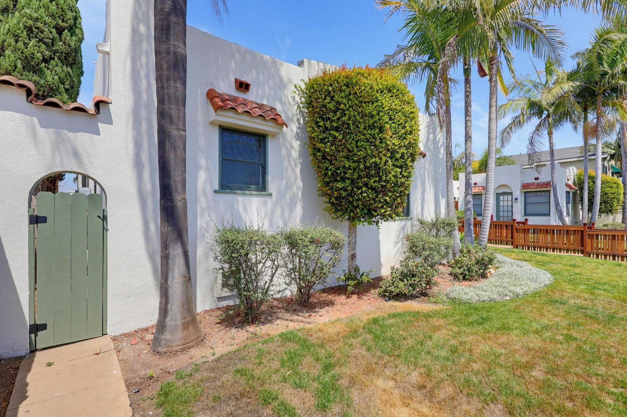 Virtual tour photo 14 of 106 for 3358 Grim Ave