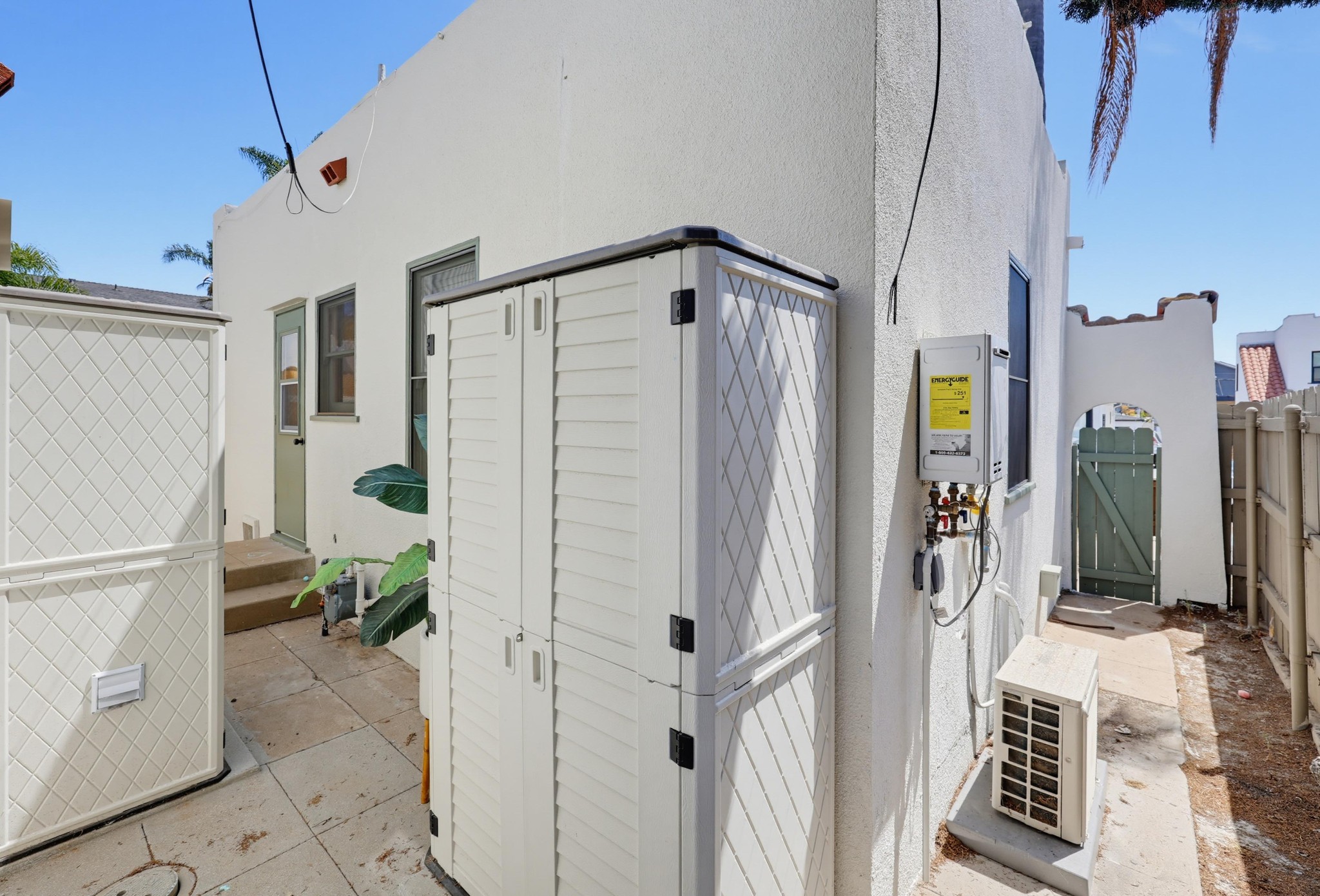 Virtual tour photo 16 of 106 for 3358 Grim Ave