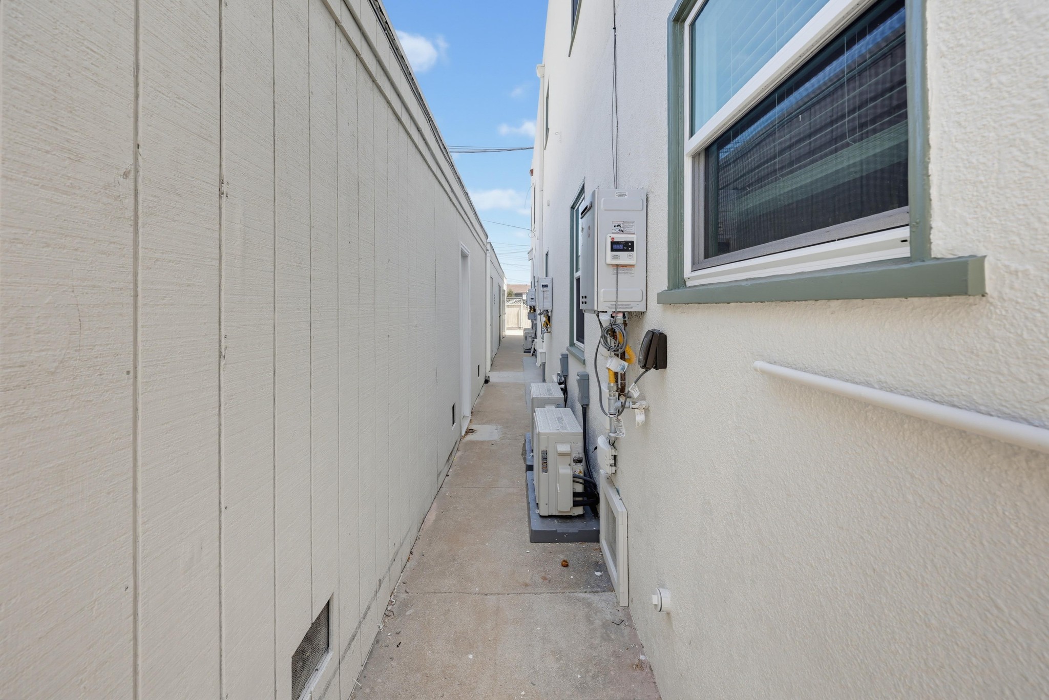 Virtual tour photo 38 of 106 for 3358 Grim Ave