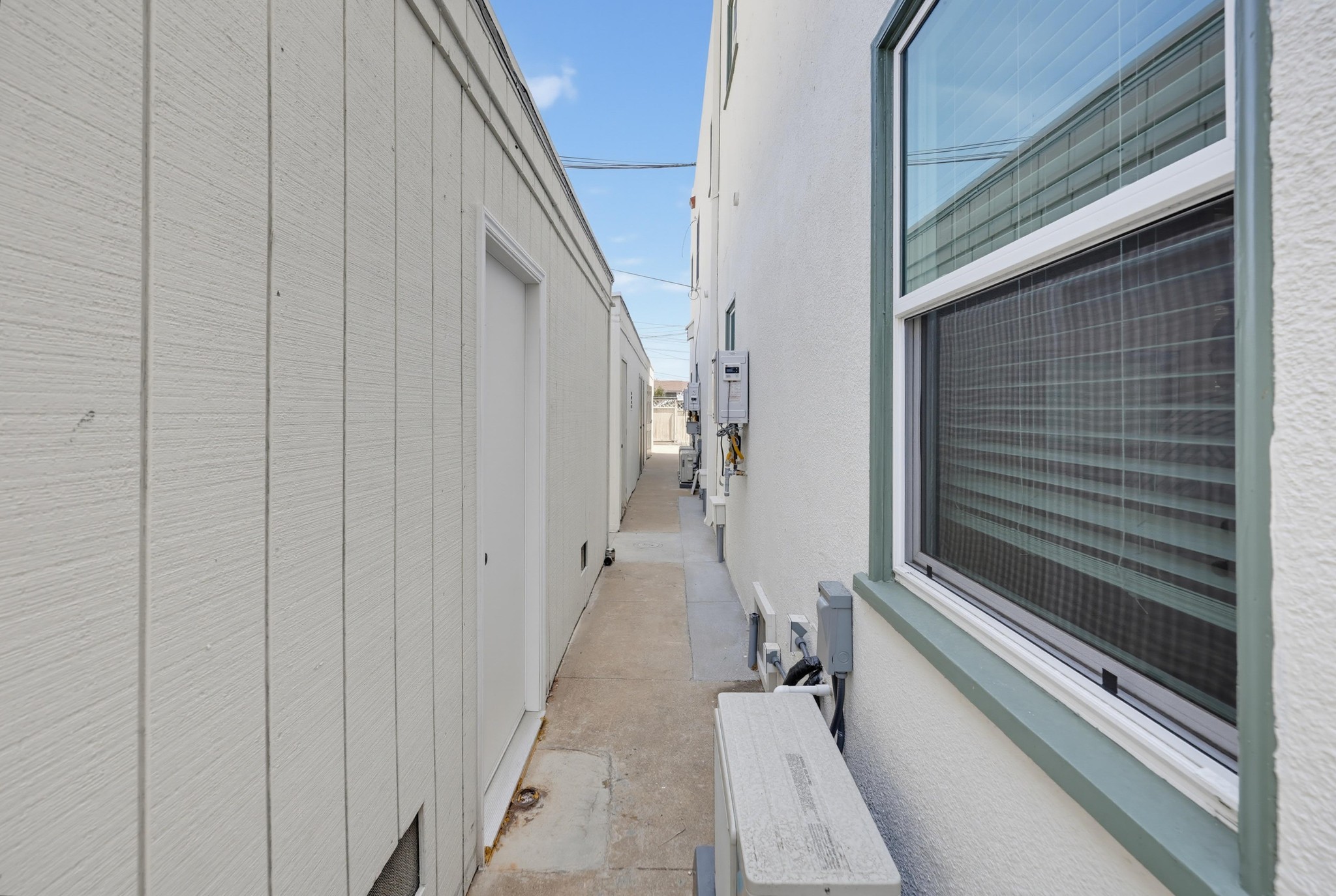 Virtual tour photo 39 of 106 for 3358 Grim Ave