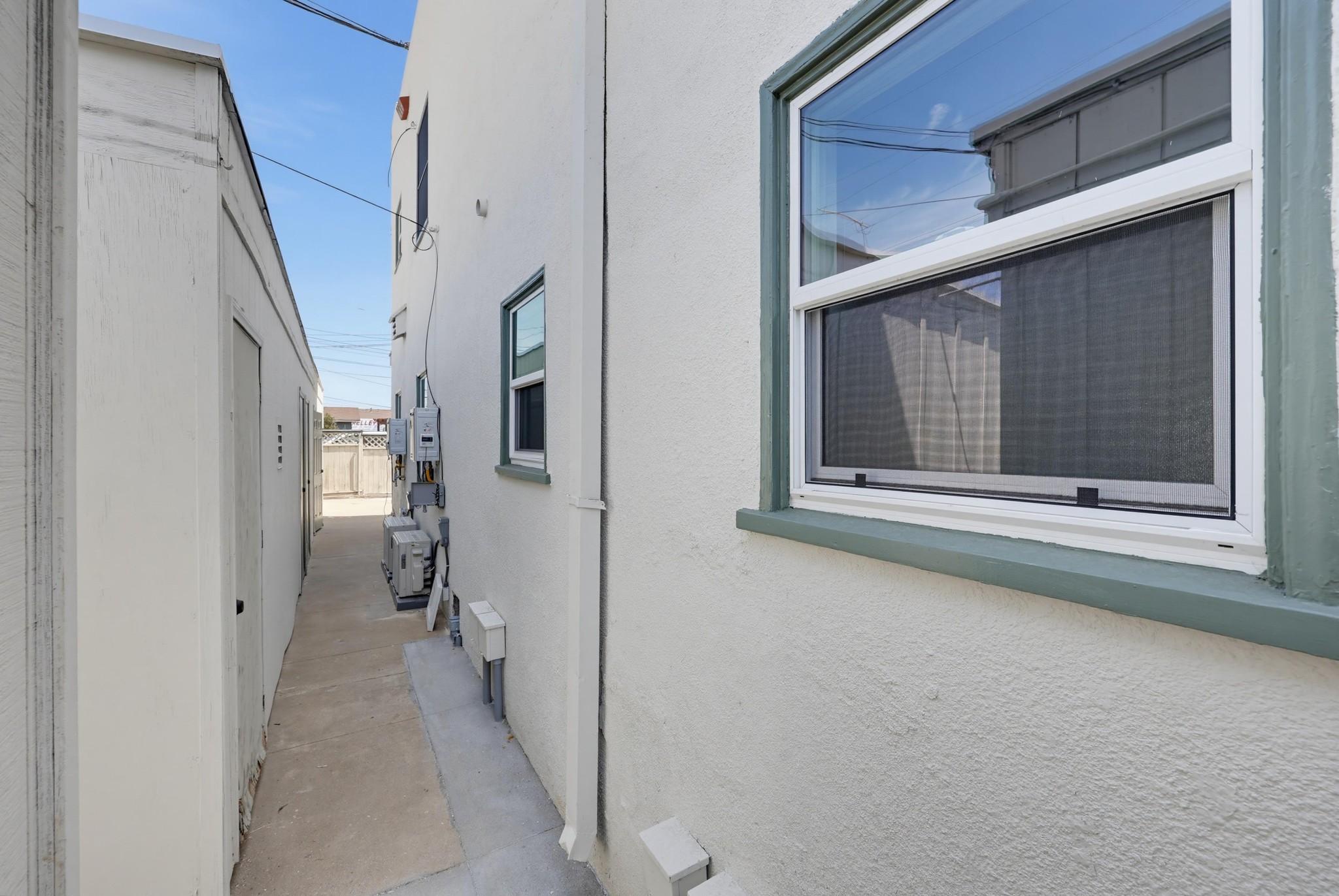 Virtual tour photo 40 of 106 for 3358 Grim Ave