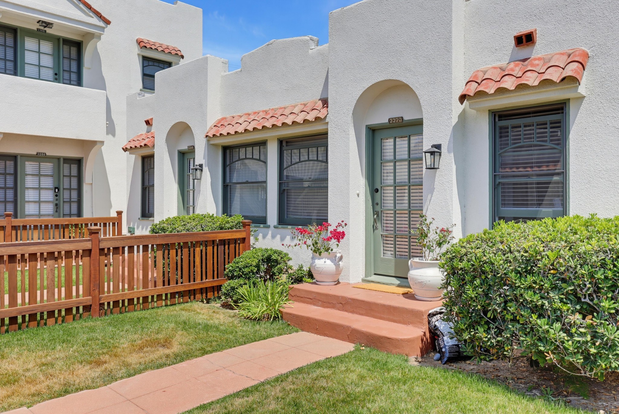 Virtual tour photo 84 of 106 for 3358 Grim Ave