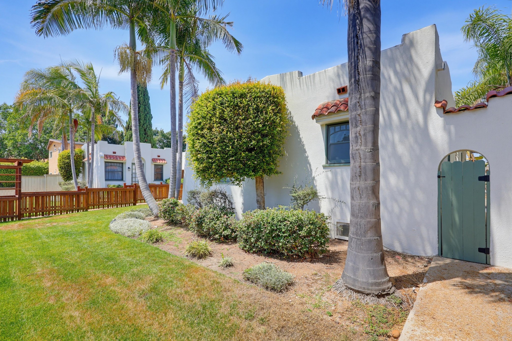 Virtual tour photo 92 of 106 for 3358 Grim Ave