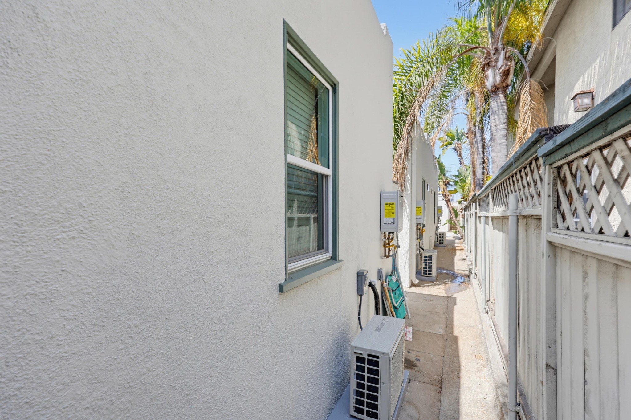 Virtual tour photo 93 of 106 for 3358 Grim Ave
