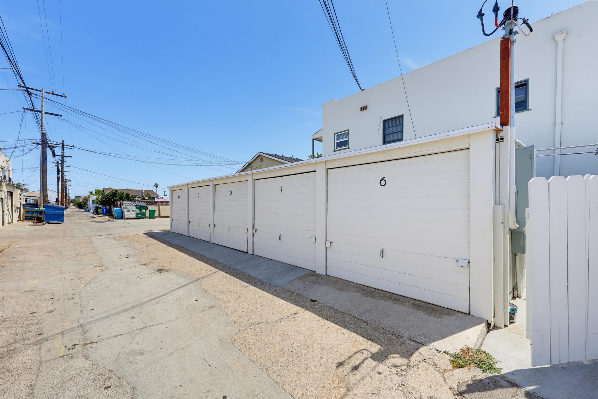 Virtual tour photo 100 of 106 for 3358 Grim Ave