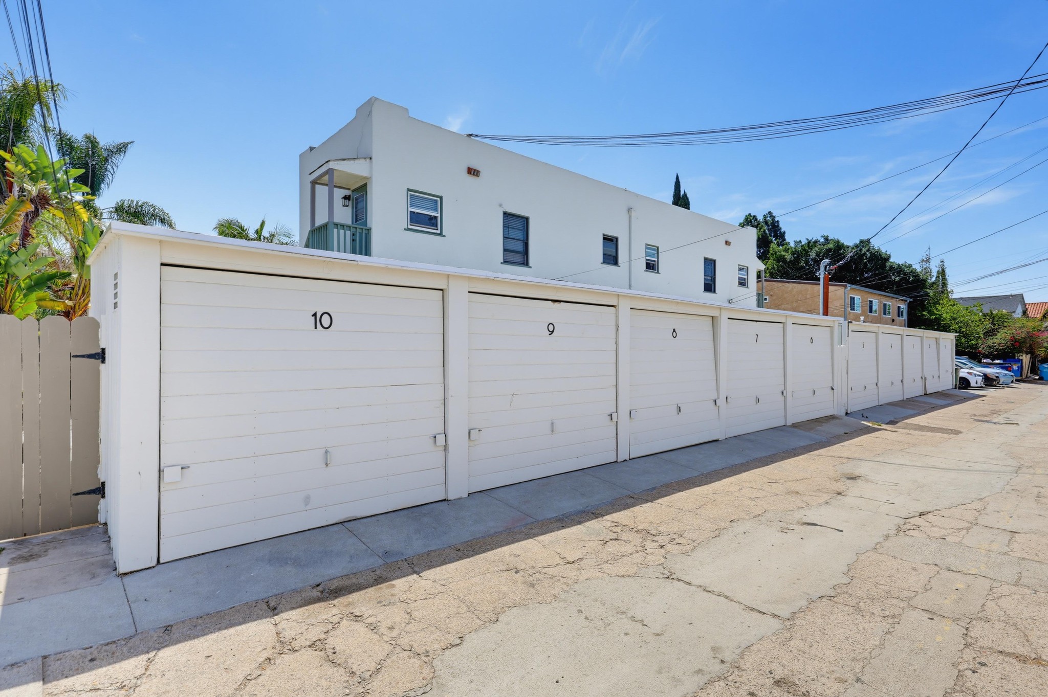 Virtual tour photo 103 of 106 for 3358 Grim Ave