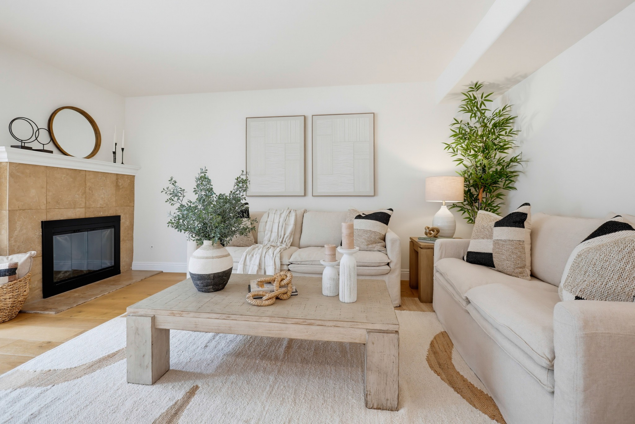 Virtual tour photo 11 of 73 for 336 Tours Ln